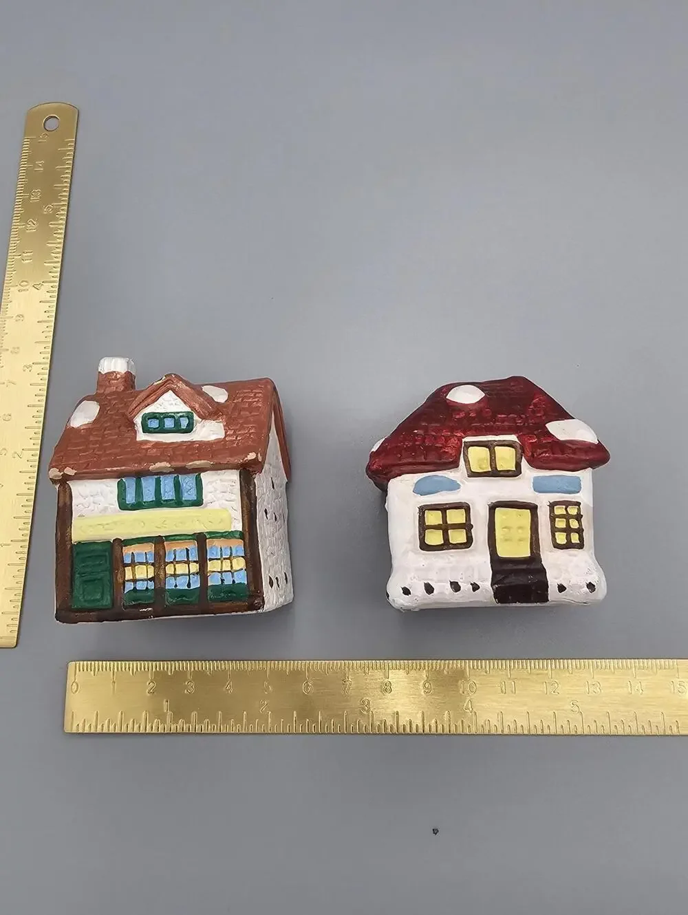 Ceramic Cottage House Salt and Pepper Shakers Set